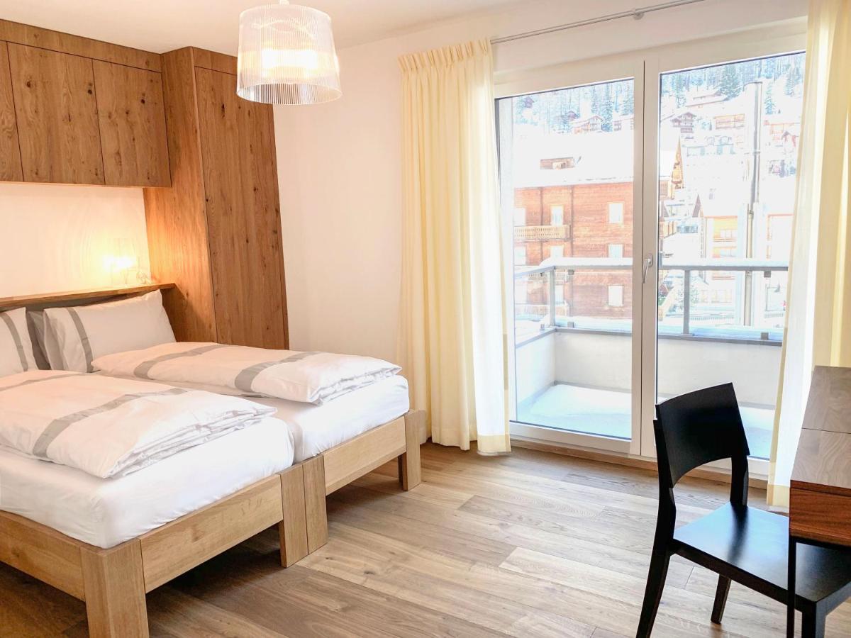 Villa Emeline Zermatt Bagian luar foto